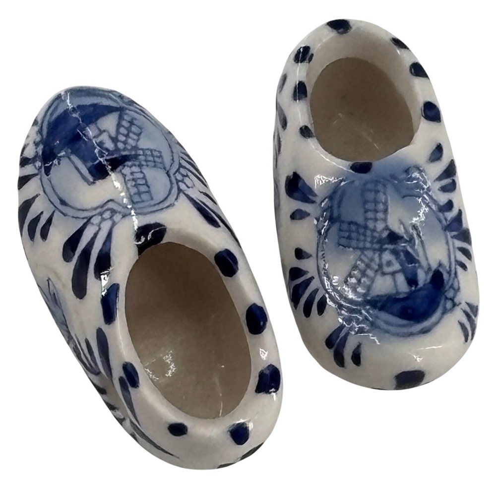Delft Blue Holland Ceramic Clogs Miniature Pair‎ Windmill Floral Decor